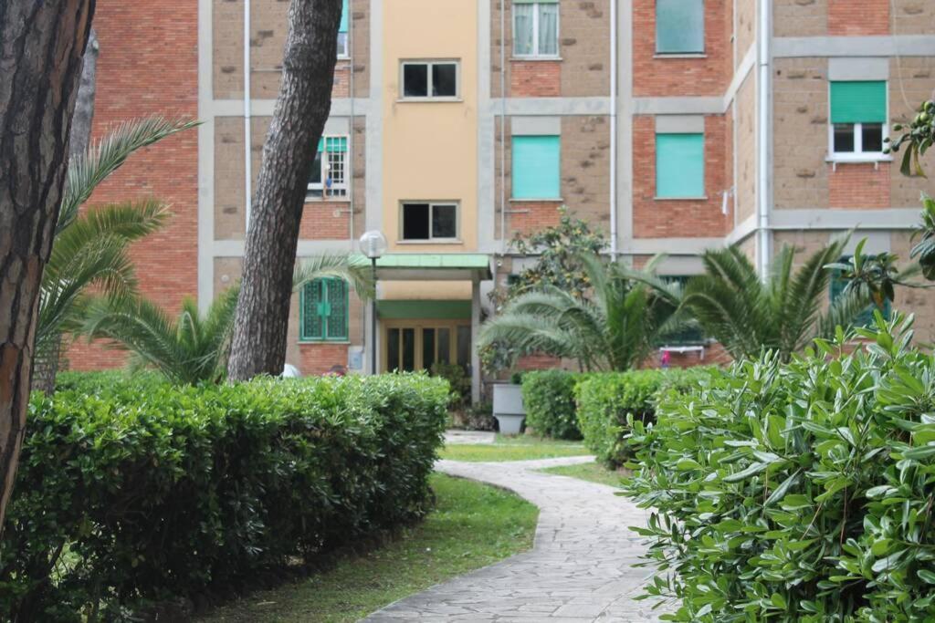 Appartamento Locato Con Finalita Turistiche Ostia 外观 照片
